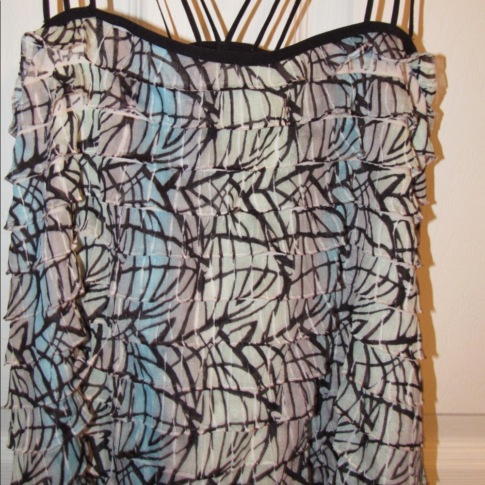 Pattern tank top - Picture 2 of 5